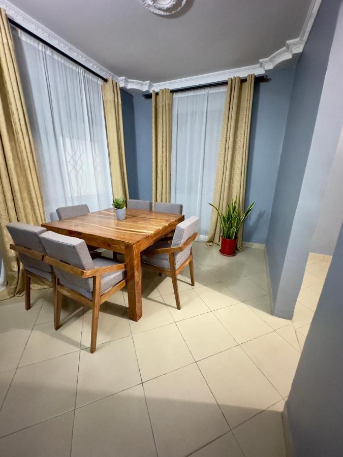 Sally'S Home-Near Jnia Airport Dar es Salaam Eksteriør billede
